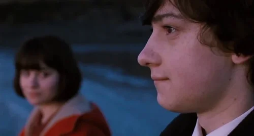 Still frame 239 from Submarine (2010) directed by Richard Ayoade
