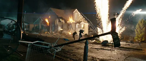 Still frame 104 from Super 8 (2011) directed by J.J. Abrams