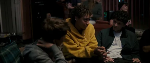 Still frame 19 from Talk to Me (2022) directed by Danny Philippou, Michael Philippou