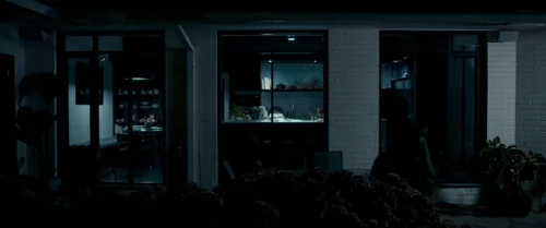 Still frame 53 from Talk to Me (2022) directed by Danny Philippou, Michael Philippou