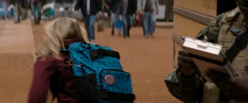 Still frame 29 from The 5th Wave (2016) directed by J Blakeson