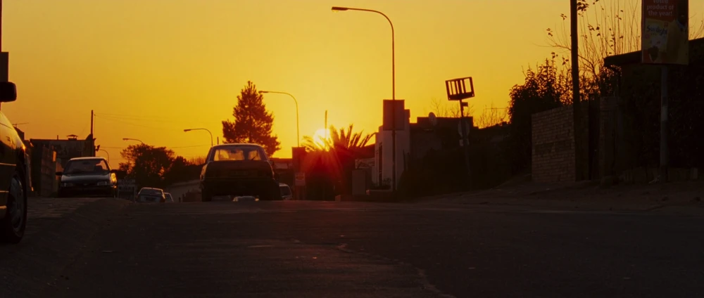 Still frame 57 from The Bang Bang Club (2010) directed by Steven Silver