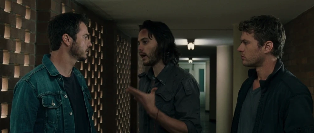 Still frame 109 from The Bang Bang Club (2010) directed by Steven Silver