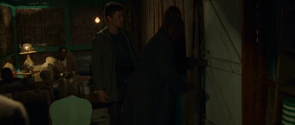 Still frame 118 from The Bang Bang Club (2010) directed by Steven Silver