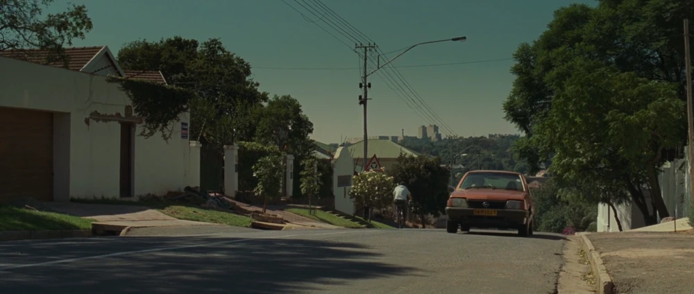 Still frame 125 from The Bang Bang Club (2010) directed by Steven Silver