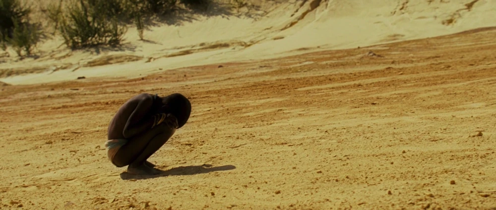 Still frame 129 from The Bang Bang Club (2010) directed by Steven Silver