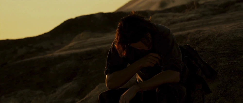 Still frame 132 from The Bang Bang Club (2010) directed by Steven Silver