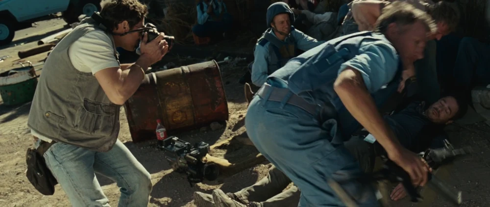 Still frame 160 from The Bang Bang Club (2010) directed by Steven Silver