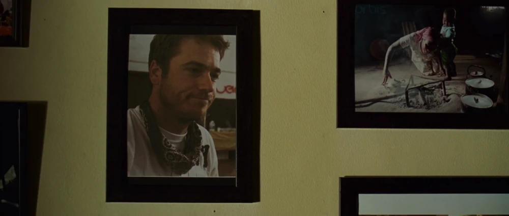 Still frame 164 from The Bang Bang Club (2010) directed by Steven Silver