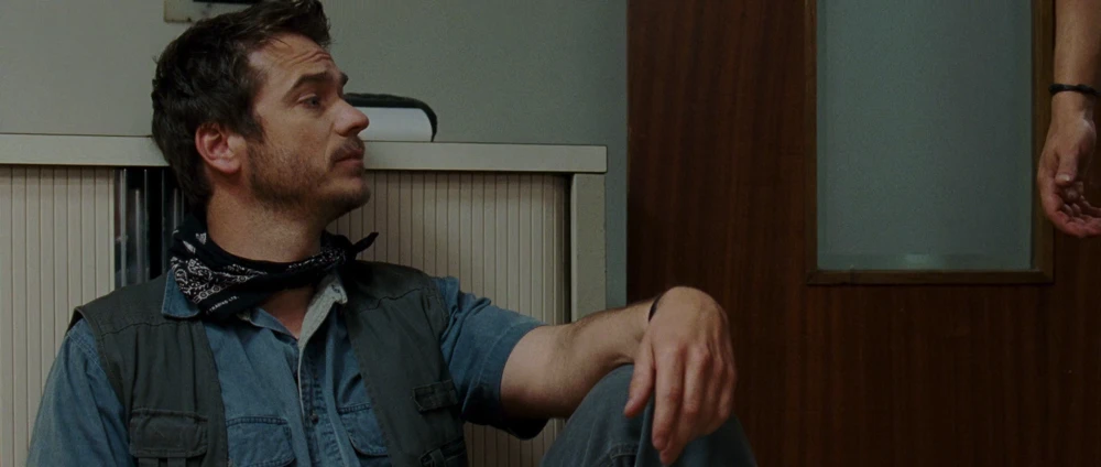 Still frame 23 from The Bang Bang Club (2010) directed by Steven Silver
