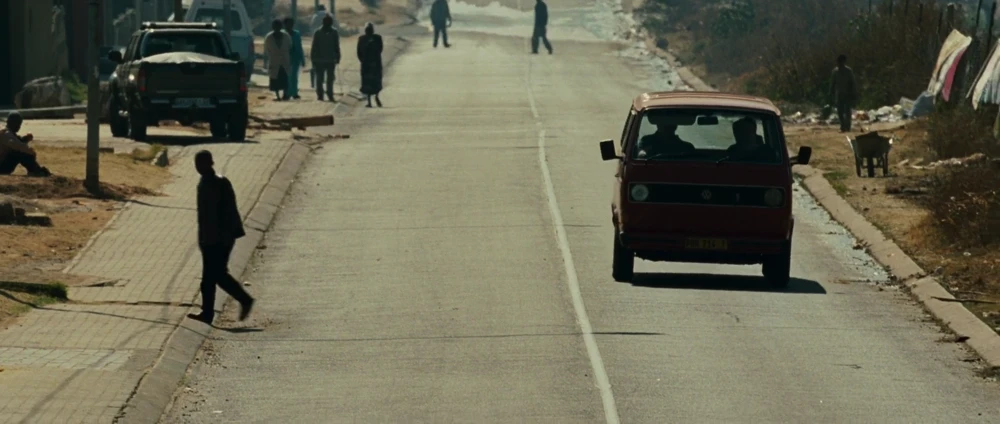 Still frame 34 from The Bang Bang Club (2010) directed by Steven Silver