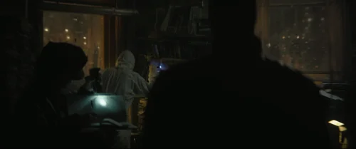 Still frame 304 from The Batman (2022) directed by Matt Reeves