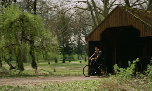 Still frame 107 from The Brutalist (2024) directed by Brady Corbet