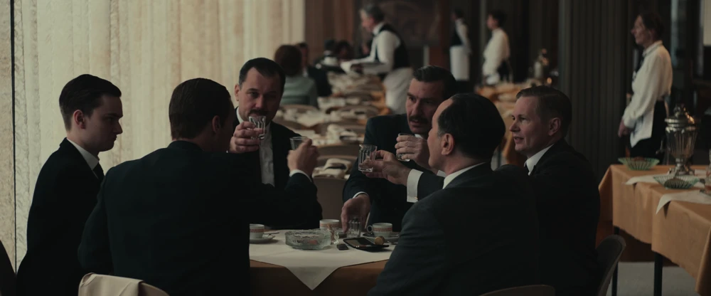 Still frame 81 from The Courier (2020) directed by Dominic Cooke