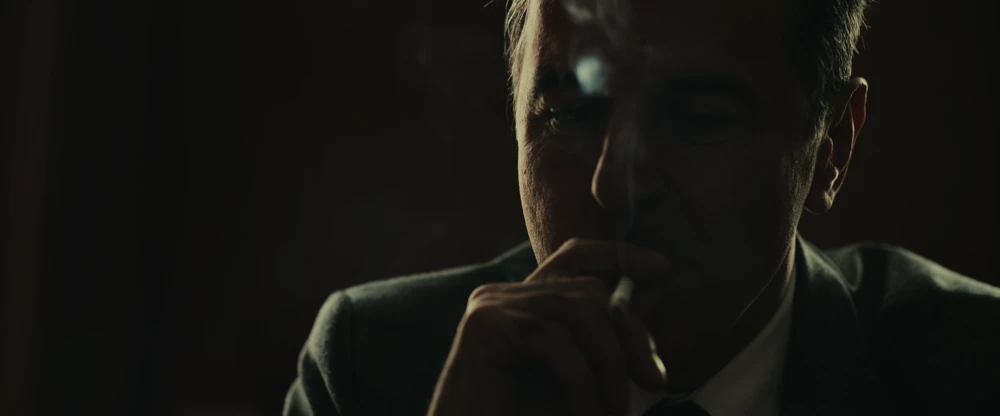 Still frame 121 from The Courier (2020) directed by Dominic Cooke