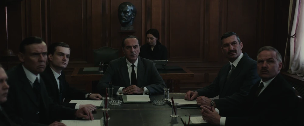 Still frame 42 from The Courier (2020) directed by Dominic Cooke