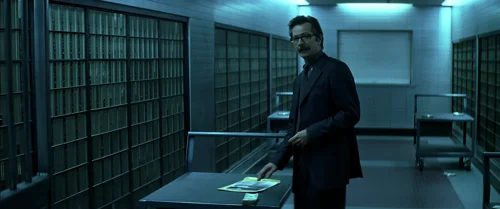 Still frame 23 from The Dark Knight (2008) directed by Christopher Nolan