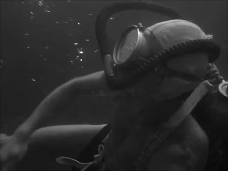 Still frame 109 from The Girl in the Bikini (1952) directed by Willy Rozier