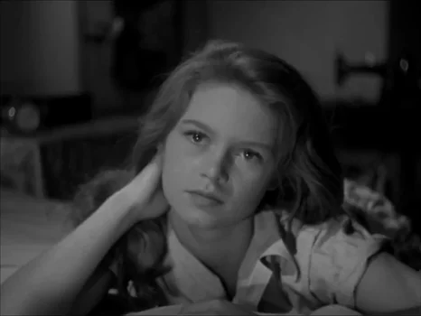 Still frame 123 from The Girl in the Bikini (1952) directed by Willy Rozier