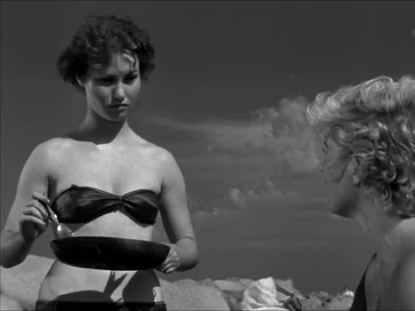 Still frame 13 from The Girl in the Bikini (1952) directed by Willy Rozier