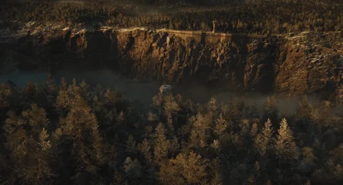 Still frame 202 from The Gorge (2025) directed by Scott Derrickson