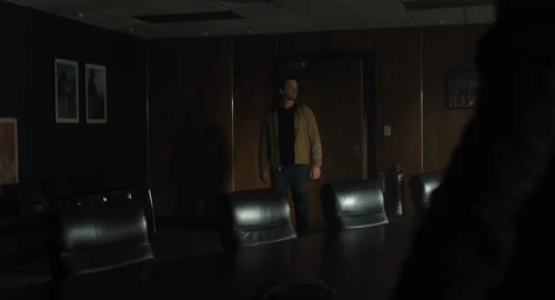 Still frame 22 from The Gorge (2025) directed by Scott Derrickson