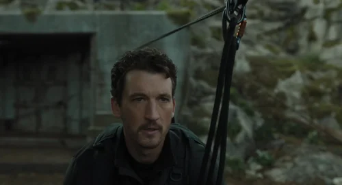 Still frame 224 from The Gorge (2025) directed by Scott Derrickson