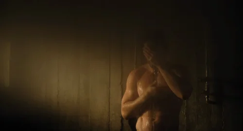 Still frame 233 from The Gorge (2025) directed by Scott Derrickson
