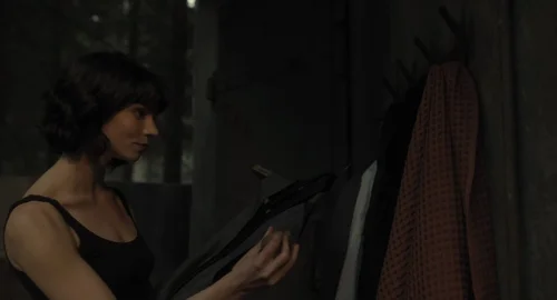 Still frame 234 from The Gorge (2025) directed by Scott Derrickson