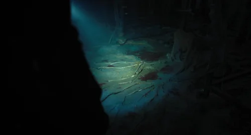 Still frame 320 from The Gorge (2025) directed by Scott Derrickson