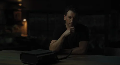 Still frame 404 from The Gorge (2025) directed by Scott Derrickson