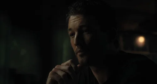 Still frame 405 from The Gorge (2025) directed by Scott Derrickson