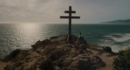 Still frame 436 from The Gorge (2025) directed by Scott Derrickson