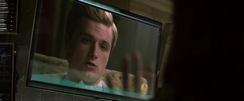 Still frame 15 from The Hunger Games: Mockingjay - Part 1 (2014) directed by Francis Lawrence