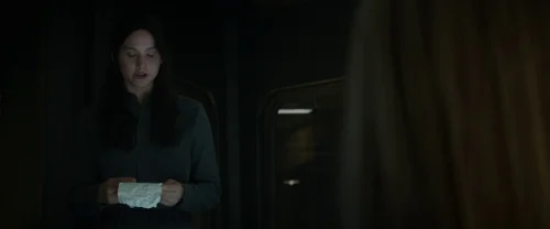 Still frame 18 from The Hunger Games: Mockingjay - Part 1 (2014) directed by Francis Lawrence