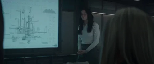 Still frame 2 from The Hunger Games: Mockingjay - Part 2 (2015) directed by Francis Lawrence