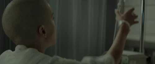 Still frame 14 from The Hunger Games: Mockingjay - Part 2 (2015) directed by Francis Lawrence