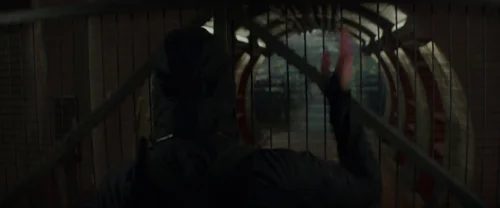 Still frame 20 from The Hunger Games: Mockingjay - Part 2 (2015) directed by Francis Lawrence