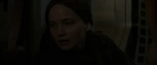 Still frame 23 from The Hunger Games: Mockingjay - Part 2 (2015) directed by Francis Lawrence