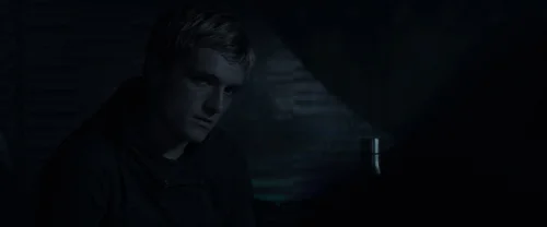Still frame 31 from The Hunger Games: Mockingjay - Part 2 (2015) directed by Francis Lawrence