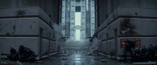 Still frame 36 from The Hunger Games: Mockingjay - Part 2 (2015) directed by Francis Lawrence