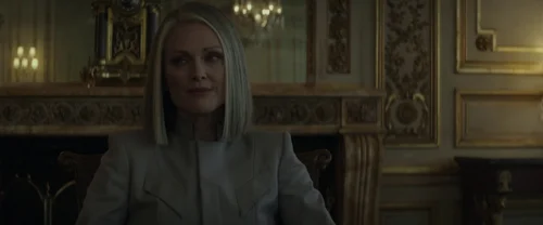 Still frame 76 from The Hunger Games: Mockingjay - Part 2 (2015) directed by Francis Lawrence
