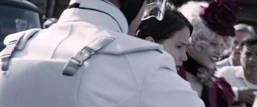 Still frame 17 from The Hunger Games (2012) directed by Gary Ross
