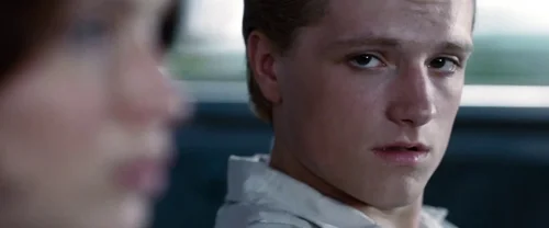 Still frame 18 from The Hunger Games (2012) directed by Gary Ross