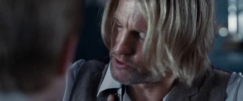 Still frame 21 from The Hunger Games (2012) directed by Gary Ross