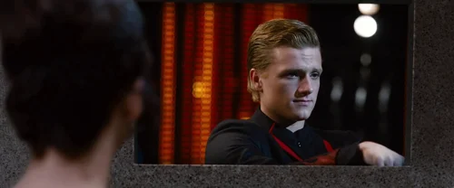 Still frame 60 from The Hunger Games (2012) directed by Gary Ross