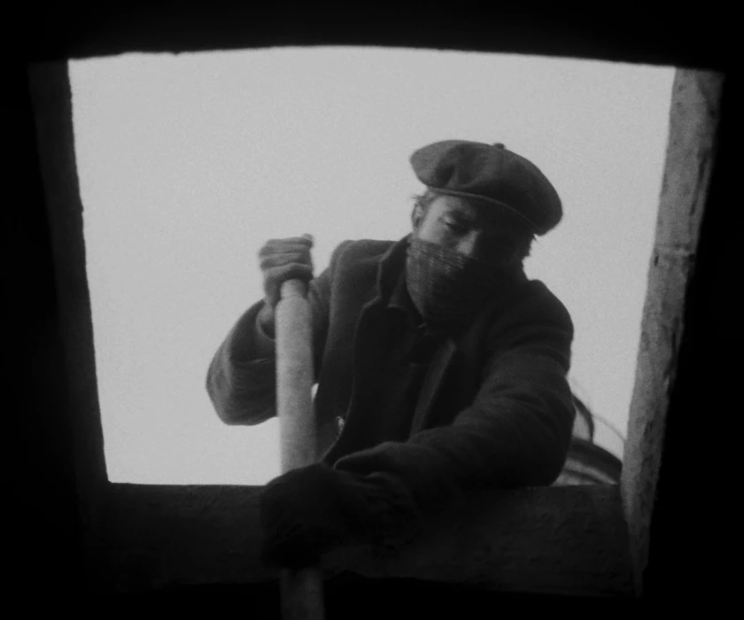 Still frame 34 from The Lighthouse (2019) directed by Robert Eggers