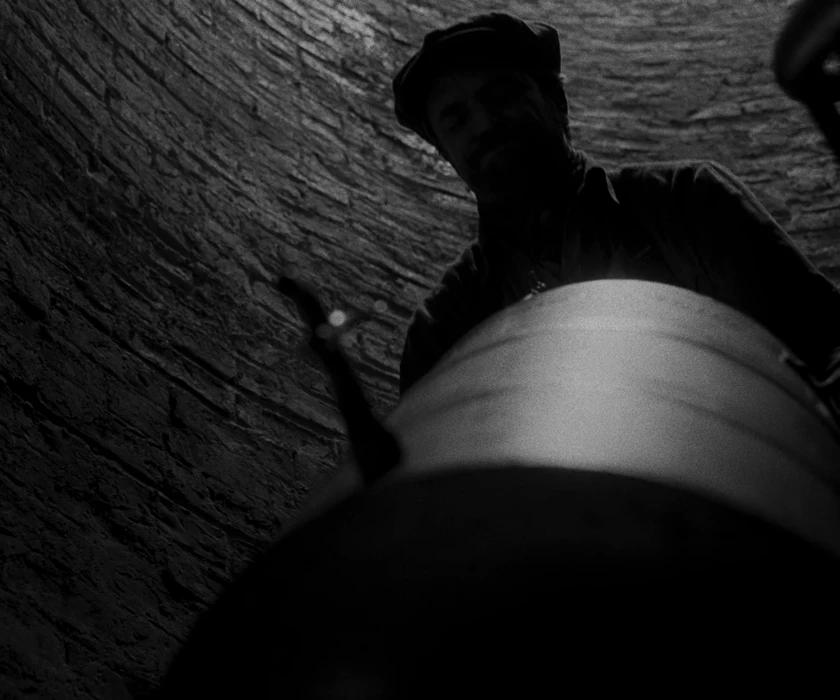 Still frame 42 from The Lighthouse (2019) directed by Robert Eggers