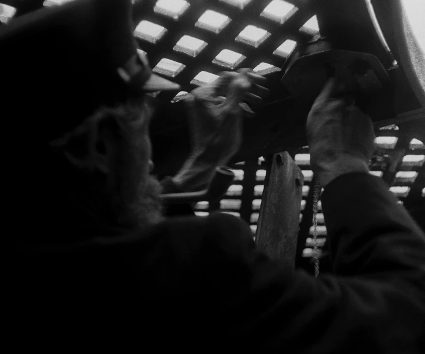 Still frame 45 from The Lighthouse (2019) directed by Robert Eggers