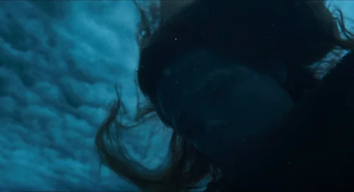 Still frame 38 from The Lodge (2019) directed by Severin Fiala, Veronika Franz